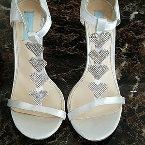 Betsy Johnson Heart Heels